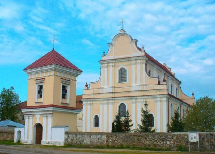 istoriya i arhitekturnye osobennosti troitskogo kostela v golshanah История и архитектурные особенности Троицкого костела в Гольшанах
