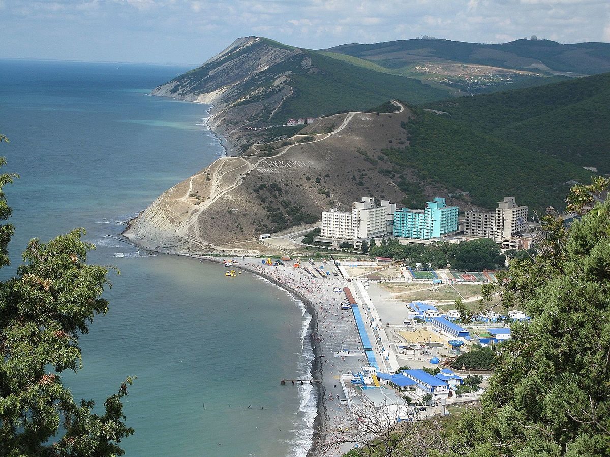 Лучшие отели и базы отдыха на Черном море и в горах Краснодарского края