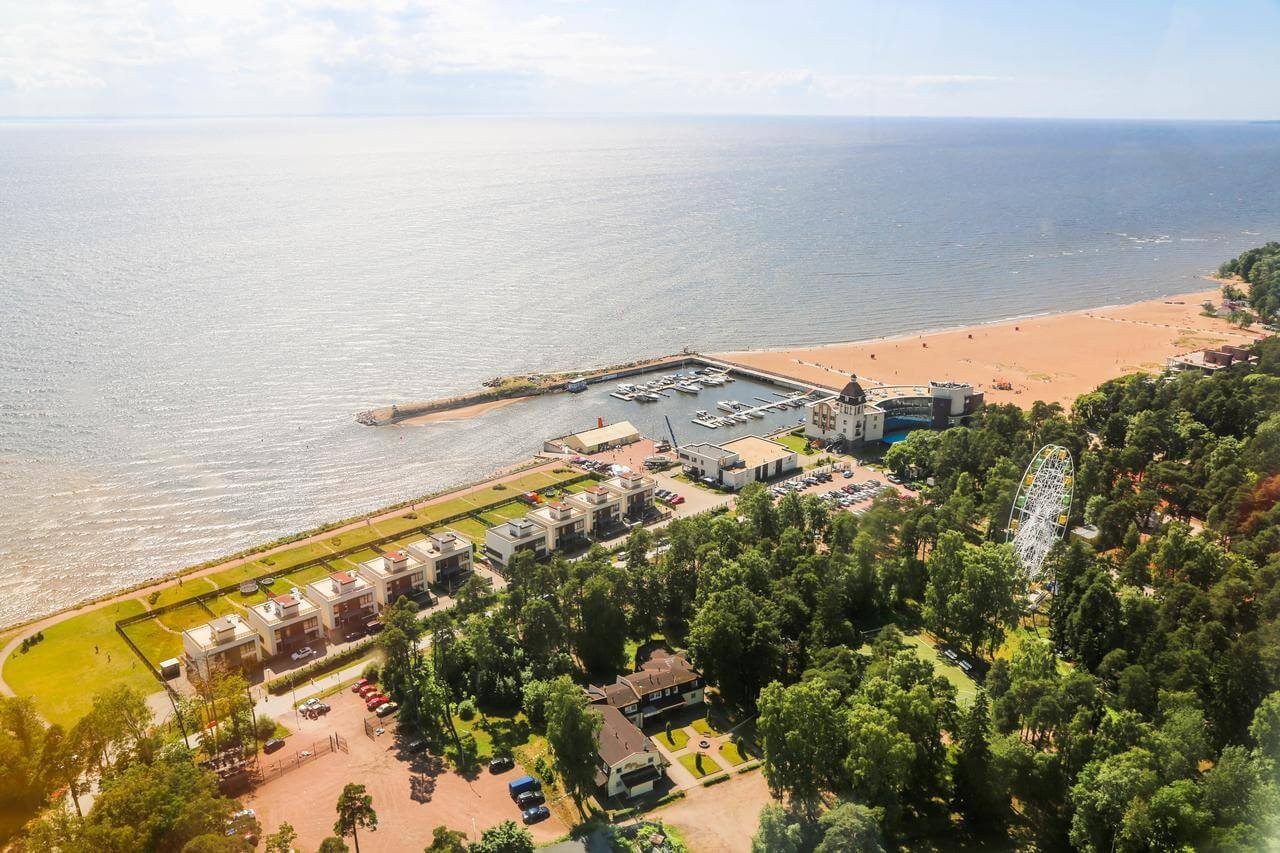 Отдых в Зеленогорске на берегу Финского залива всего в 40 километрах от Санкт-Петербурга Как добраться и что ожидать