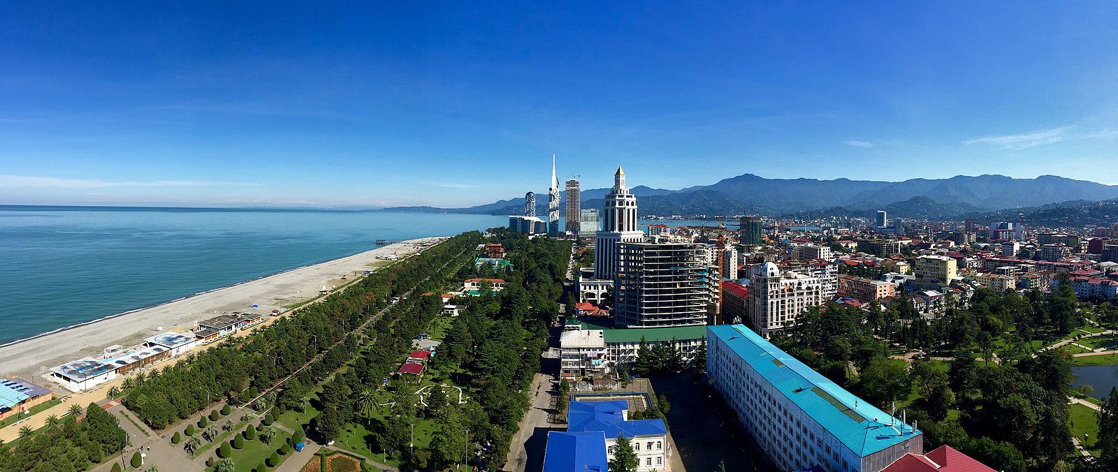 Батум – уникальное место для отпуска в Грузии