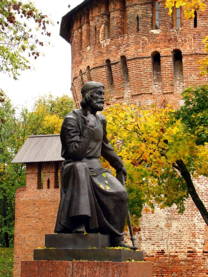 28101112.jpg Путешествие в Смоленск по древним землям и памятникам истории России