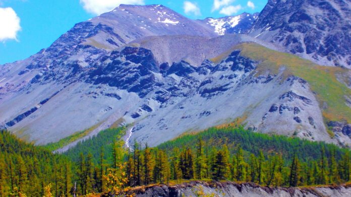 3ca36eb97a72c42f2d8db035e6c063df.jpg Путешествия по горам Алтая и удивительным природным богатствам Сибири