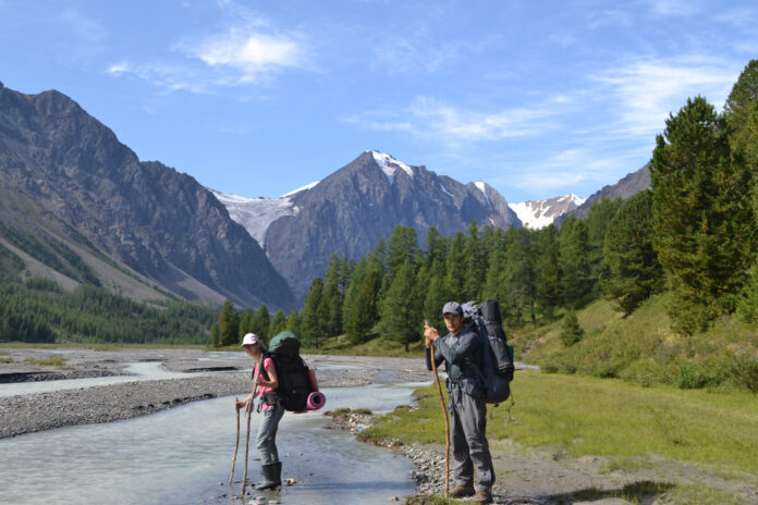 9502395s 1920.jpg Алтайские горы — идеальное место для активного отдыха, где треккинг сочетается с богатым культурным наследием