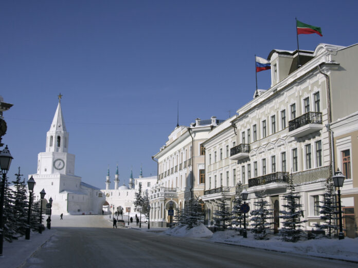 Kazan Rossiya Tatarstan Kreml.jpg Казань как уникальное сочетание восточной и европейской культур в глазах европейских туристов