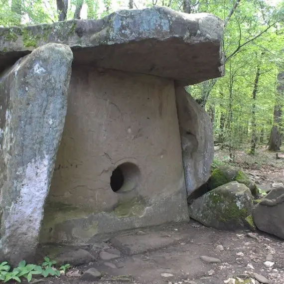 Уникальные маршруты для ценителей истории и природы